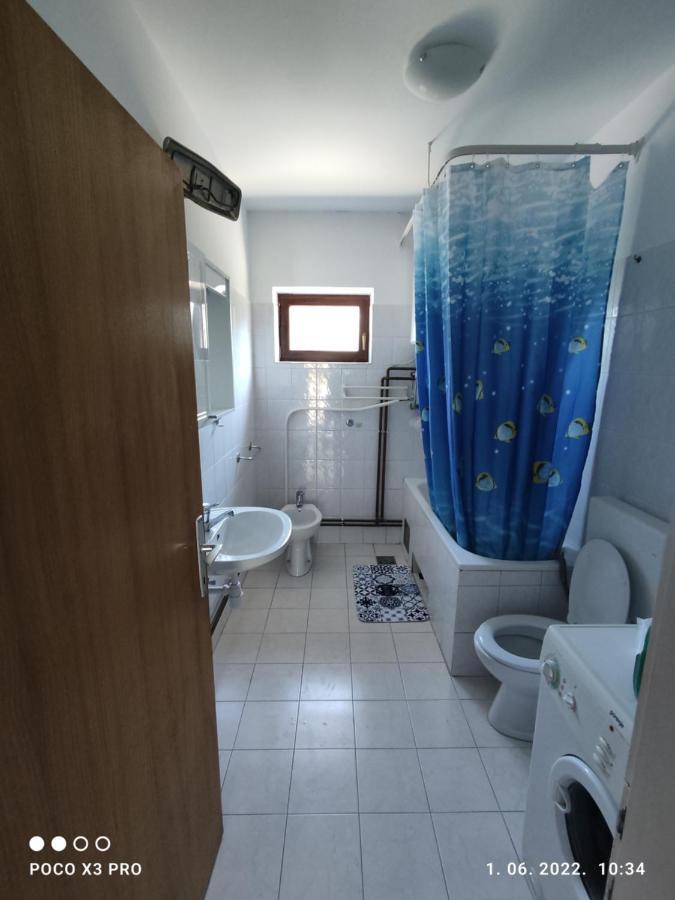 Apartmani Bruna Bilice Vrulje  外观 照片